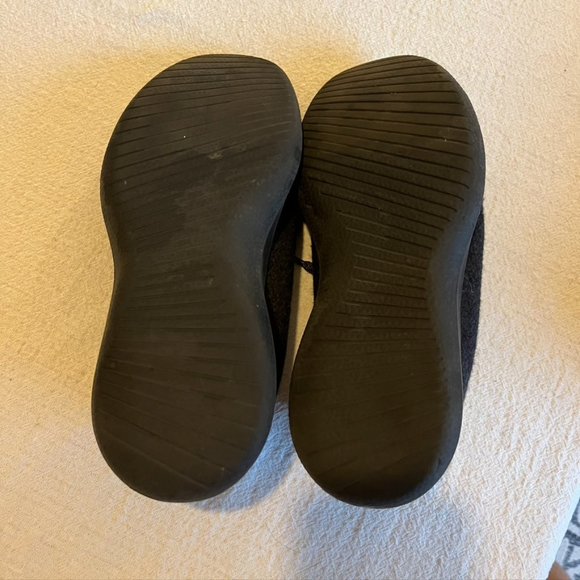 Allbirds Women's Wool Runners - Natural Black (Black Sole) - Picture 3 of 5